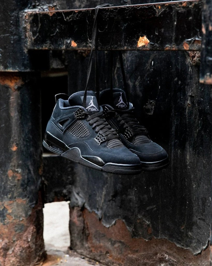 Air Jordan 4 Black Cat